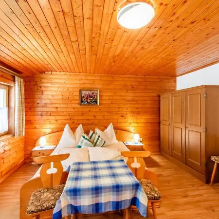 With Views Over The Zillertal Apartment *