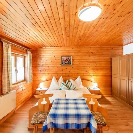 Appartamento In Zillertal Near Slopes Grosshartberg